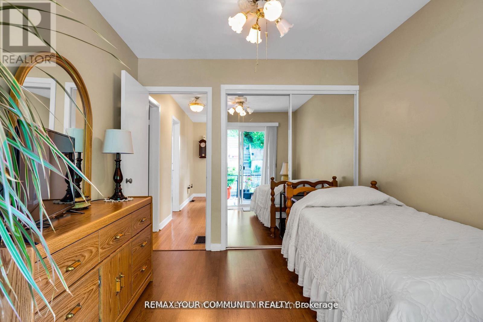 119 Dalrymple Drive, Toronto, Ontario  M6N 4S2 - Photo 20 - W13097514