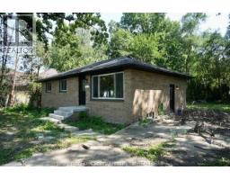 955 ROSELAND, Windsor, Ontario