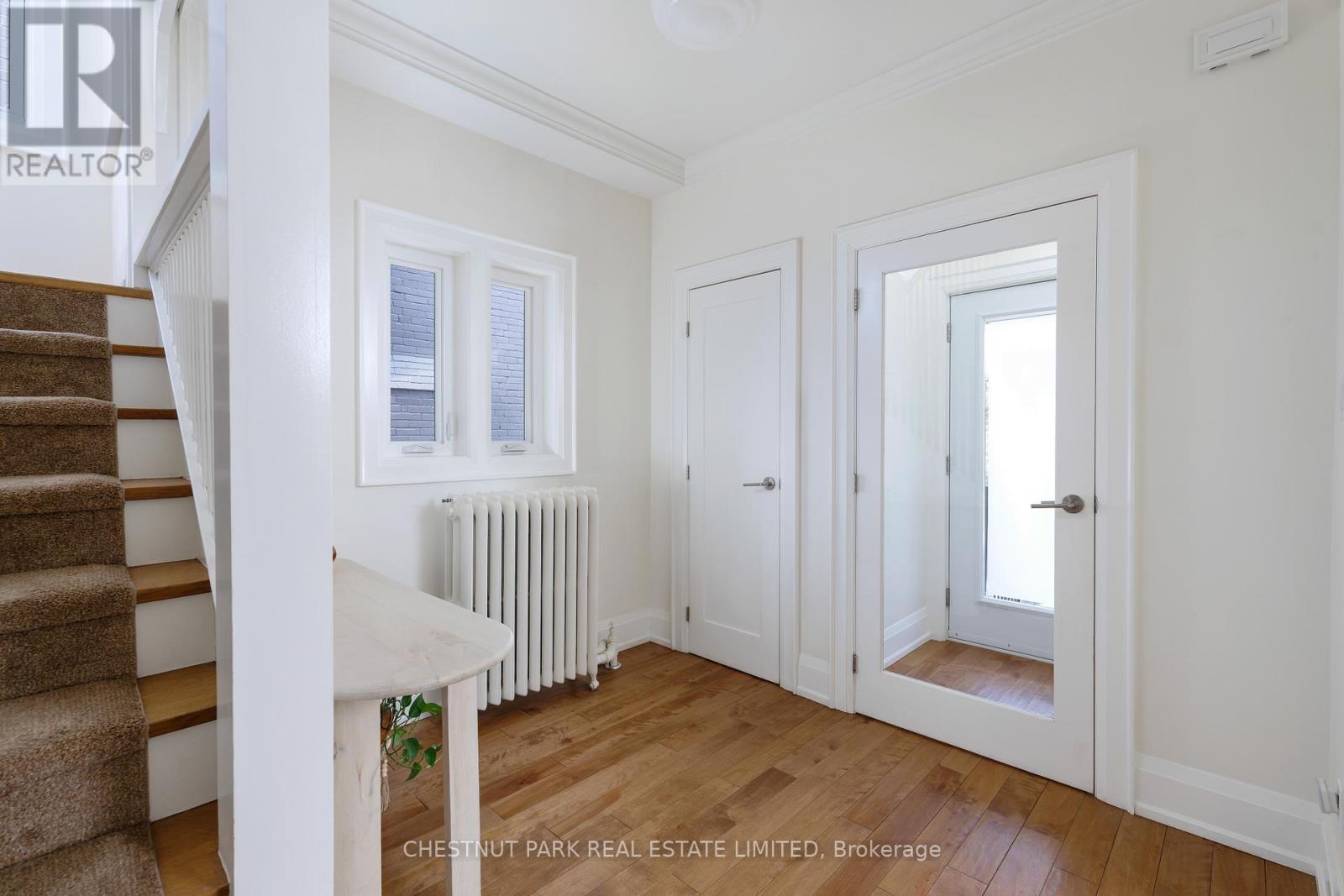 179 Glendonwynne Road, Toronto, Ontario  M6P 3E8 - Photo 6 - W13097540