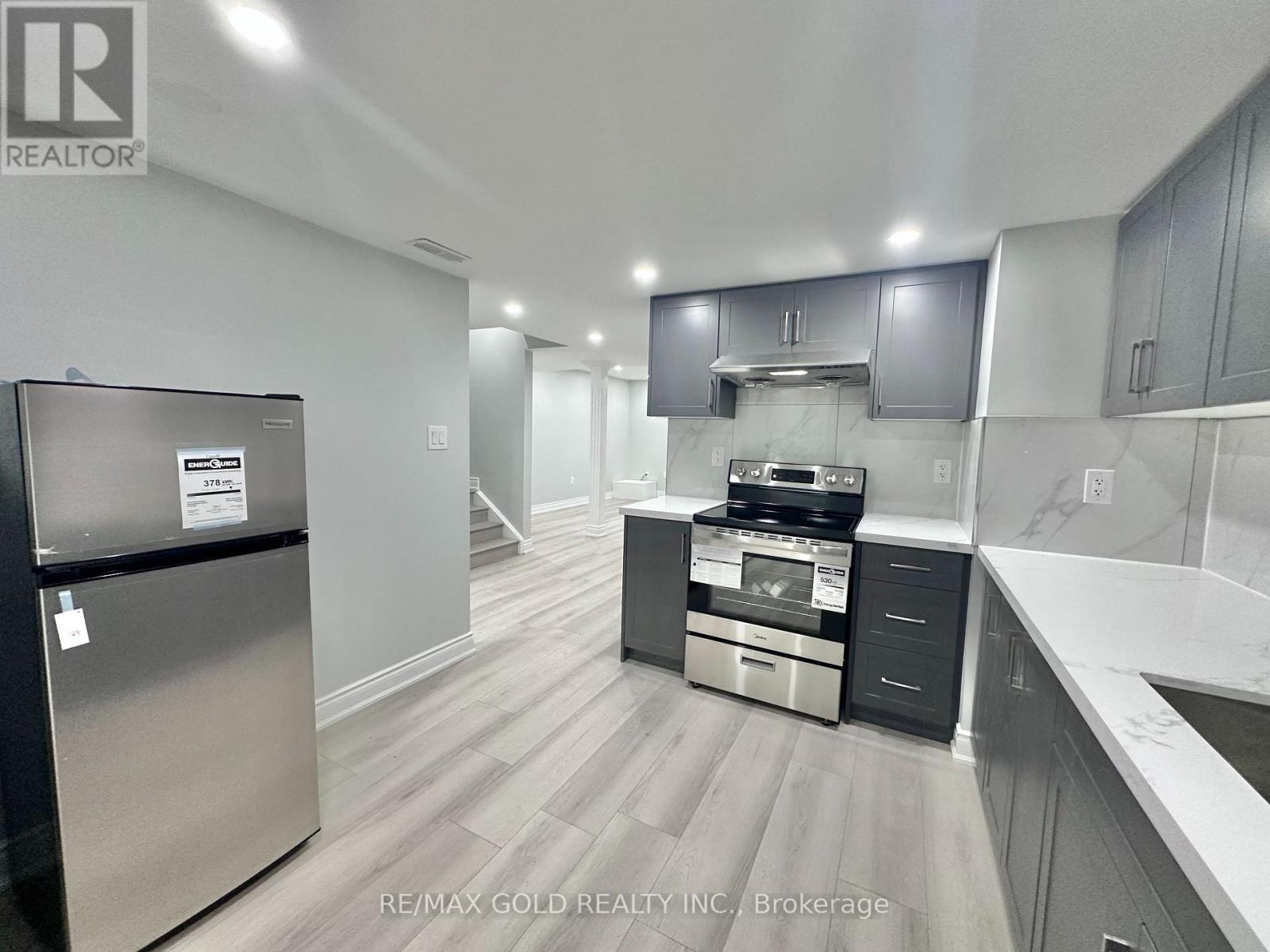 Bsmt - 555 Settlers Road W, Oakville, Ontario  L6M 1N5 - Photo 11 - W13097544