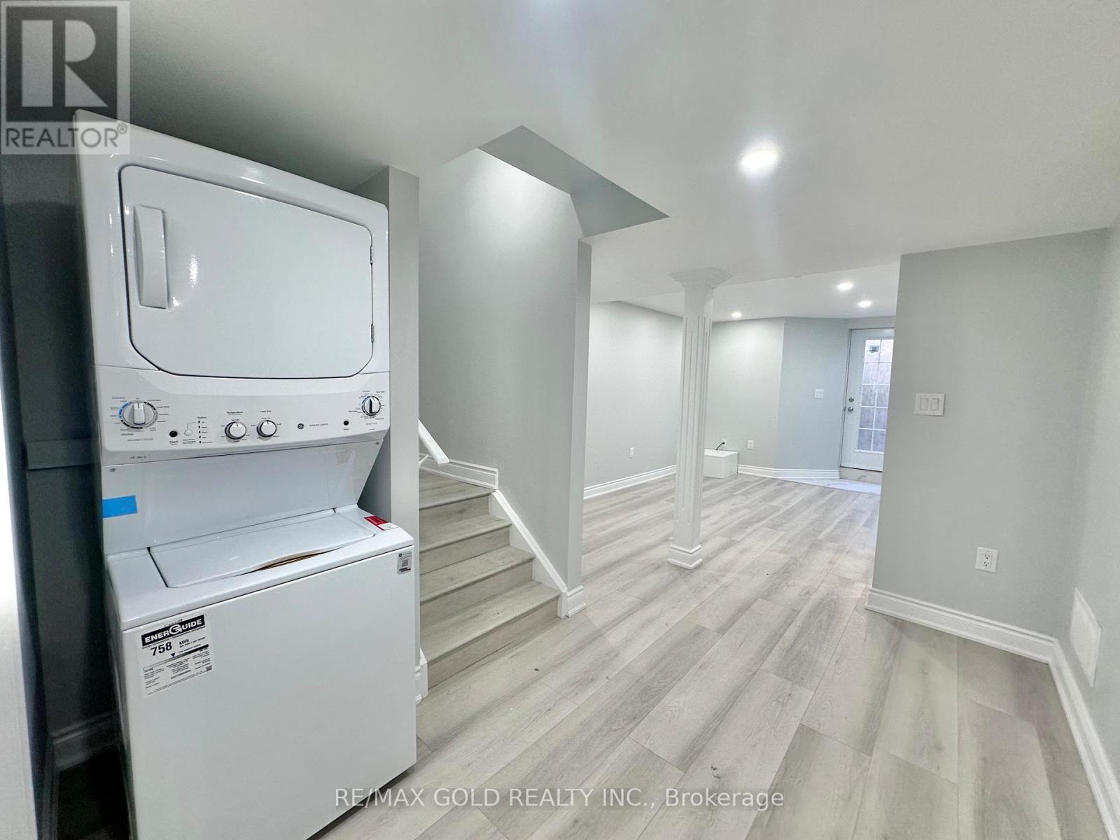 Bsmt - 555 Settlers Road W, Oakville, Ontario  L6M 1N5 - Photo 13 - W13097544