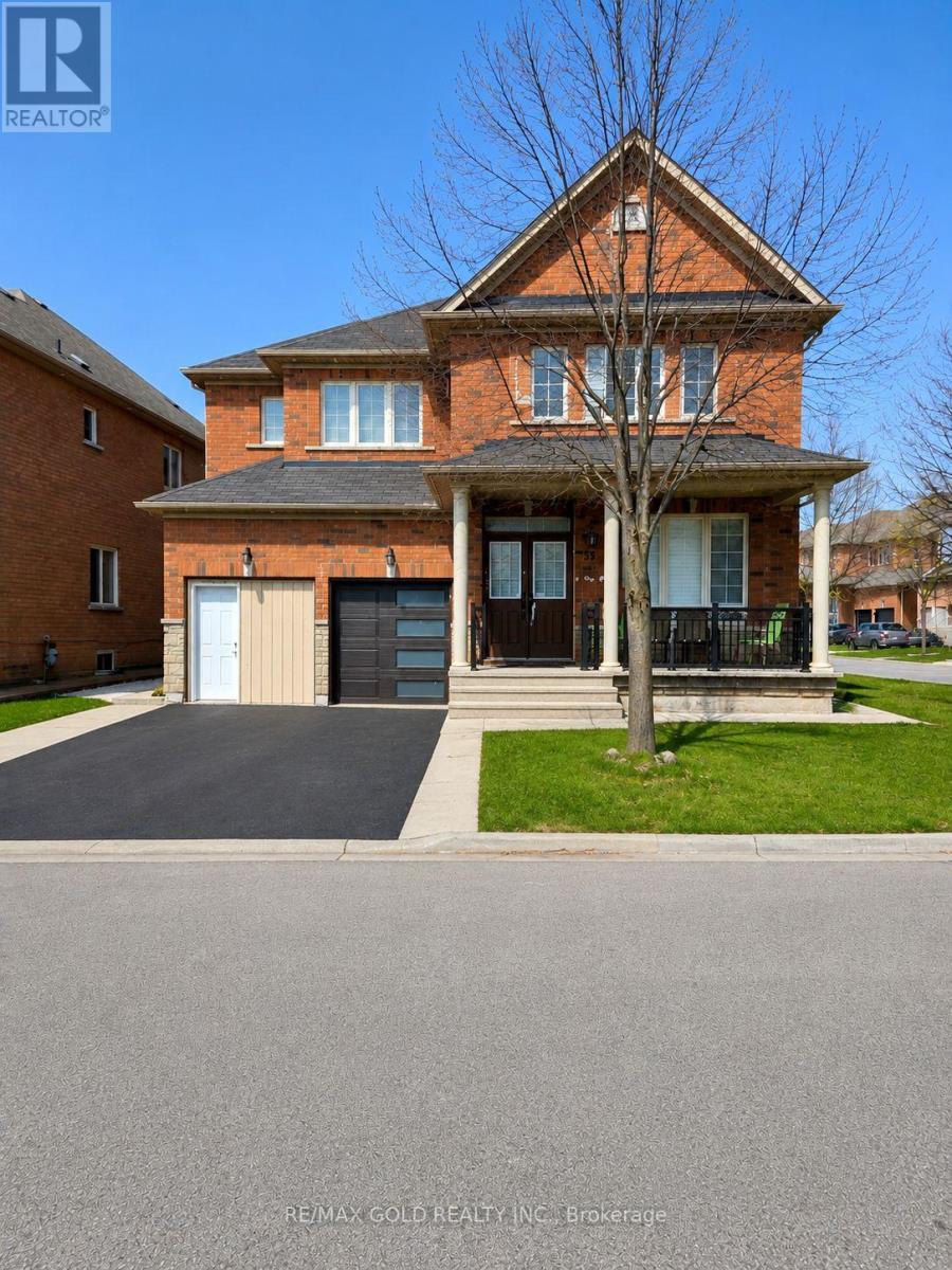 75 EXECUTIVE COURT, Brampton, Ontario
