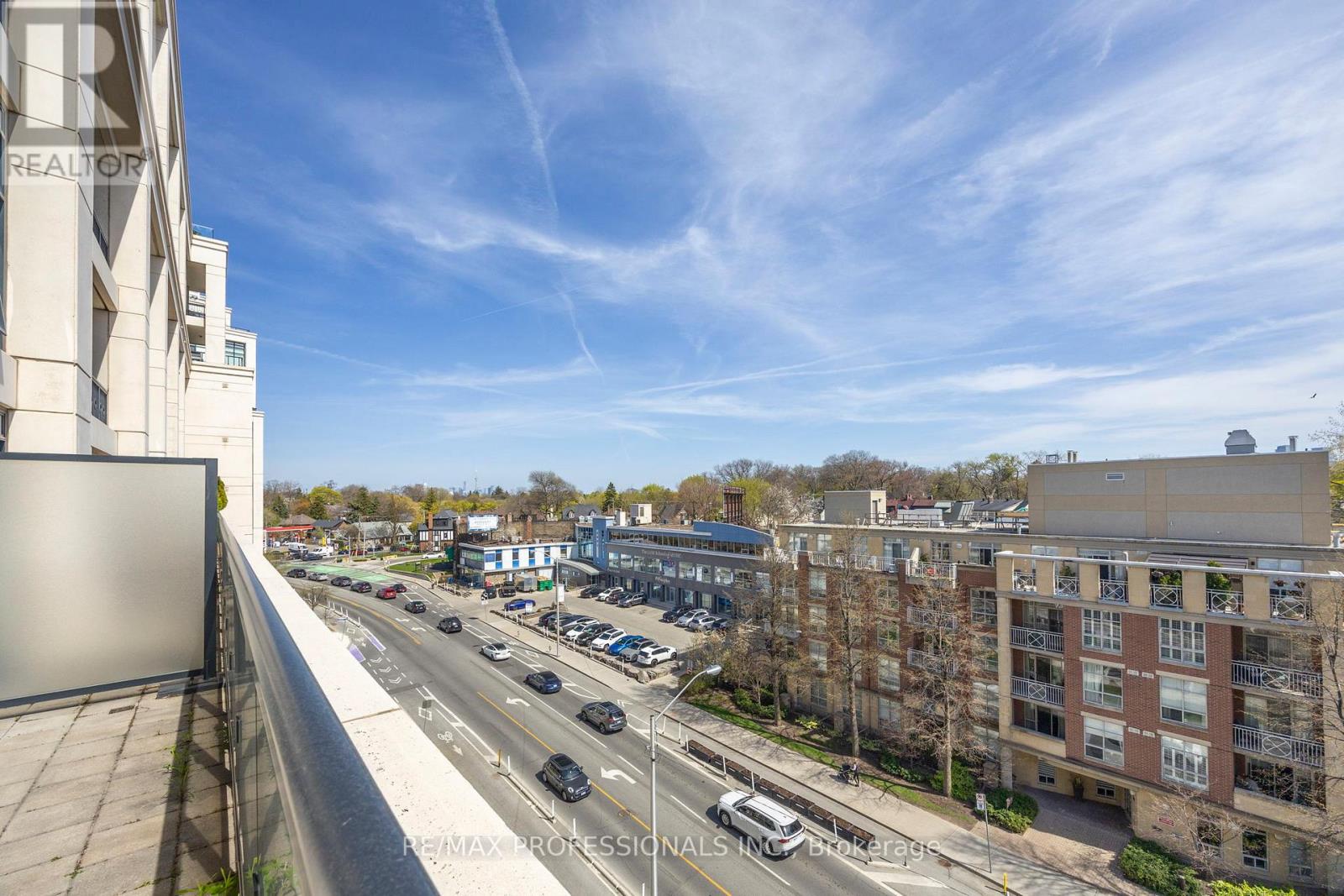 612 - 2 Old Mill Drive, Toronto, Ontario  M6S 0A2 - Photo 33 - W13097666