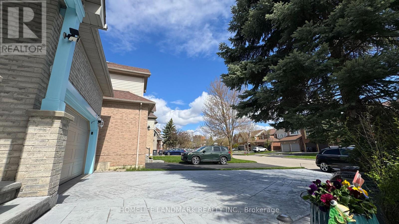 5812 Dalebrook Crescent, Mississauga, Ontario  L5M 5R7 - Photo 2 - W13097702