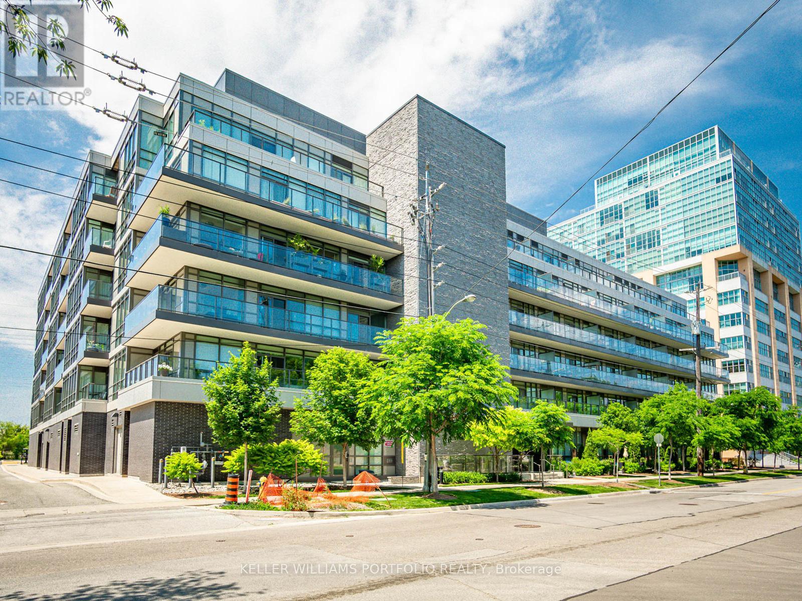 405 - 8 FIELDWAY ROAD, Toronto, Ontario