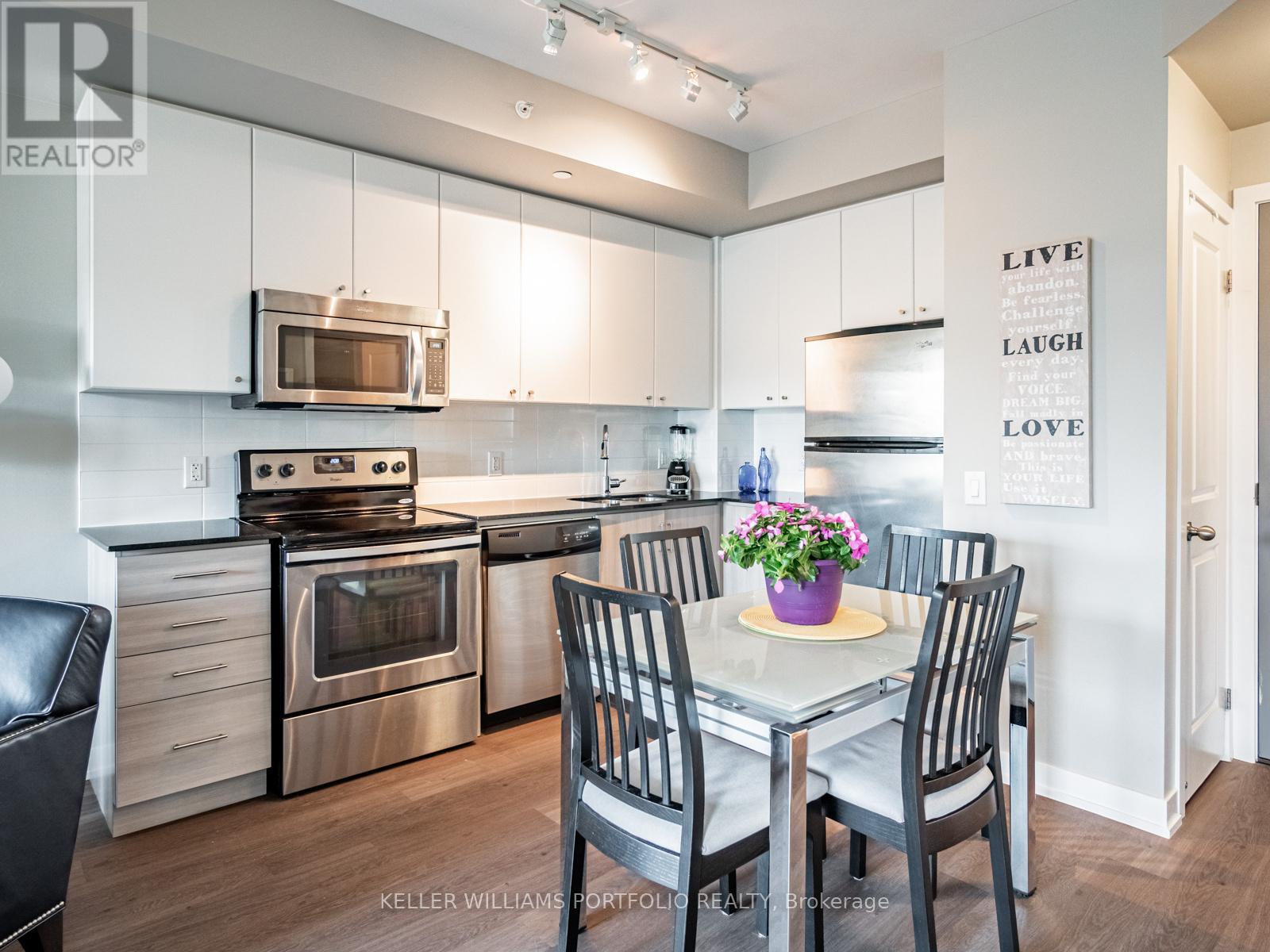 405 - 8 Fieldway Road, Toronto, Ontario  M8Z 0C3 - Photo 6 - W13097718