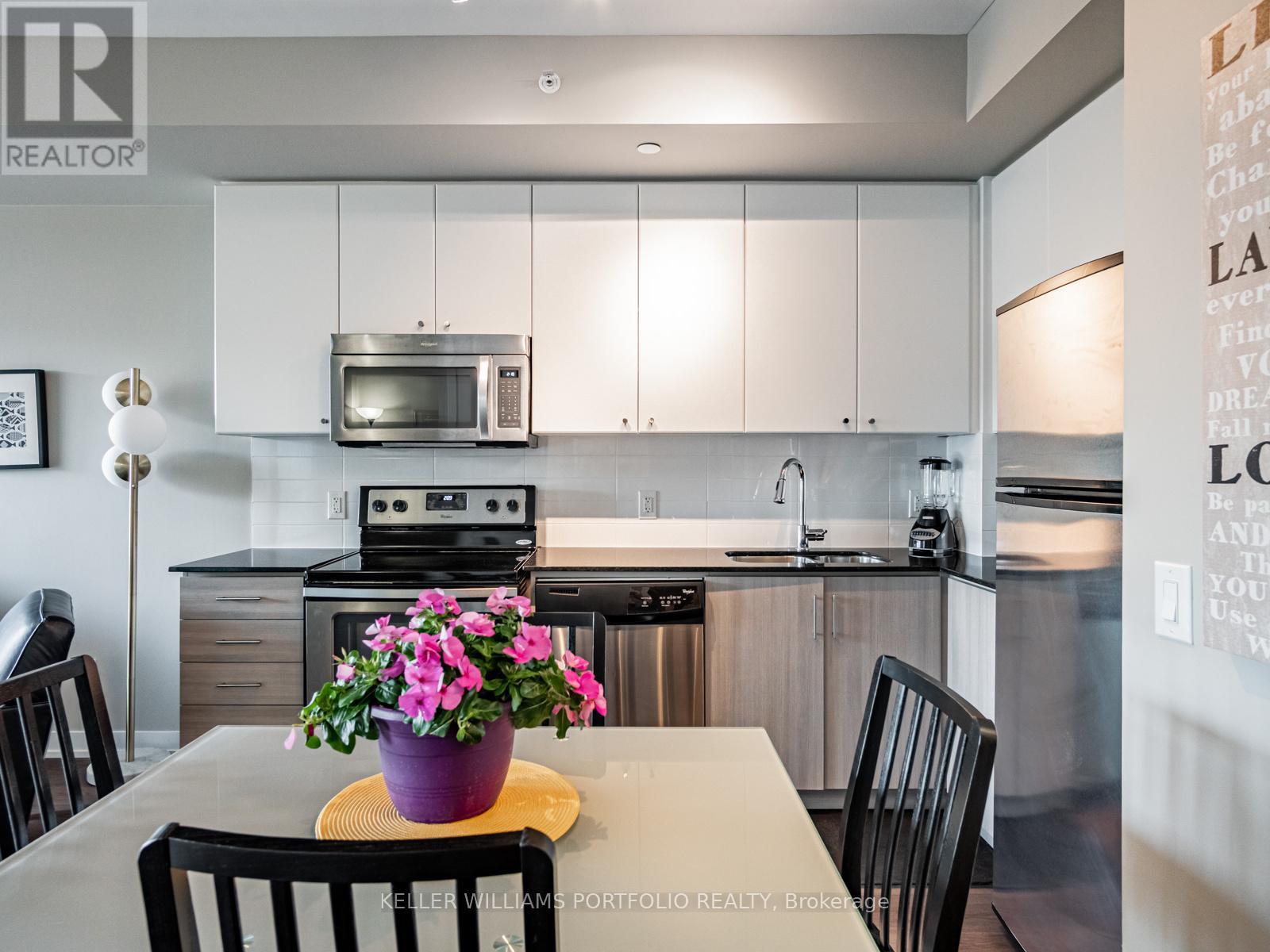 405 - 8 Fieldway Road, Toronto, Ontario  M8Z 0C3 - Photo 9 - W13097718