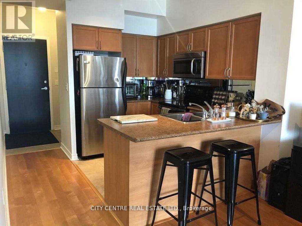 1907 - 388 Prince Of Wales Drive, Mississauga, Ontario  L5B 0A1 - Photo 2 - W13097740