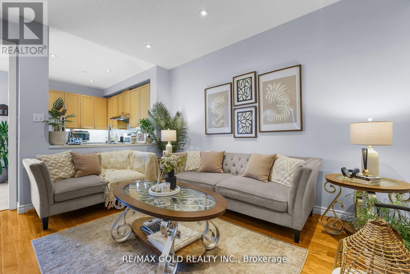 22 Nathaniel Crescent, Brampton, Ontario  L6Y 5M5 - Photo 6 - W13097776