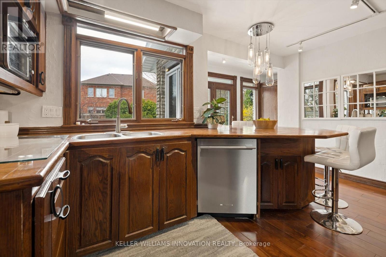 12 Burnhamill Place, Toronto, Ontario  M9C 3S4 - Photo 15 - W13097780