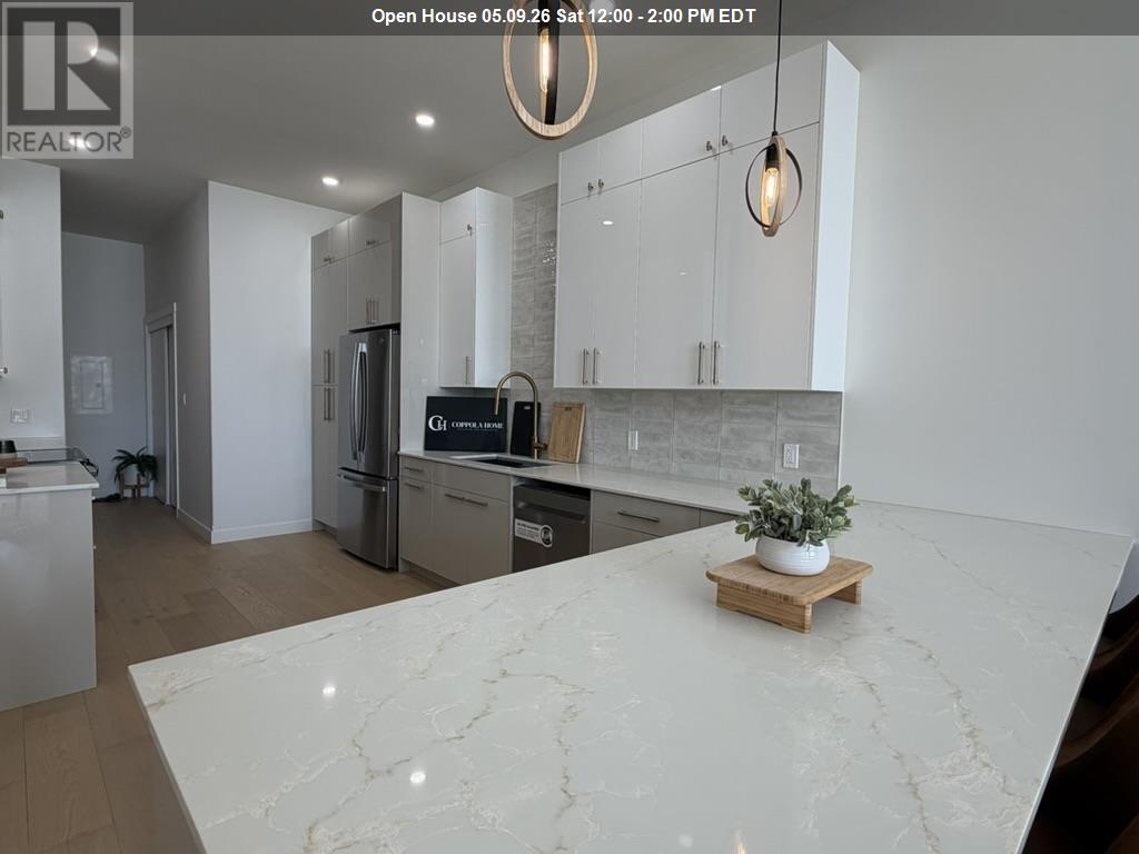 3211 96 HIGH ST N, THUNDER BAY, Ontario