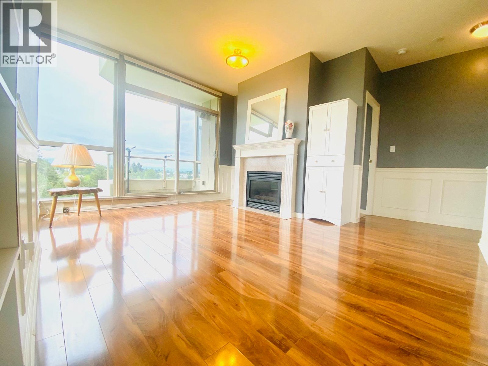 1003 6838 Station Hill Drive, Burnaby, British Columbia  V3N 5A4 - Photo 2 - R3120621
