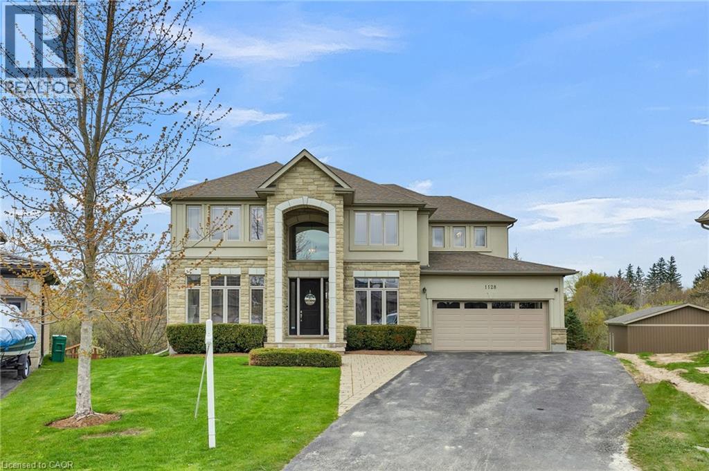 1128 MOLESWORTH Street, Wellesley, Ontario
