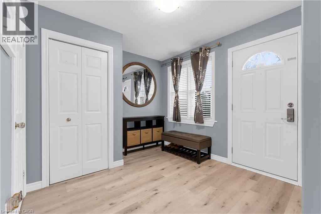 221 Julian Avenue, Hamilton, Ontario  L8H 5S2 - Photo 3 - 40825658