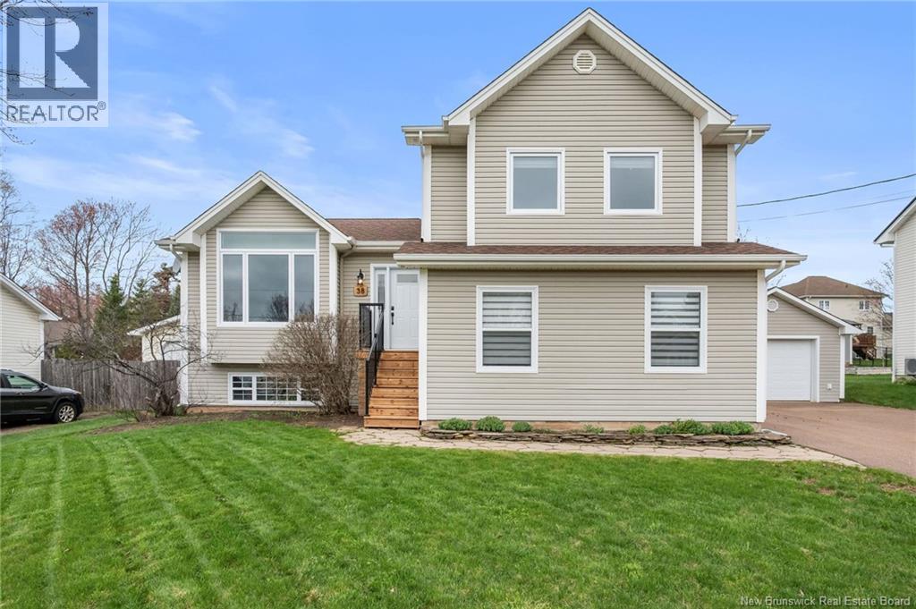 38 Legresley Street, dieppe, New Brunswick