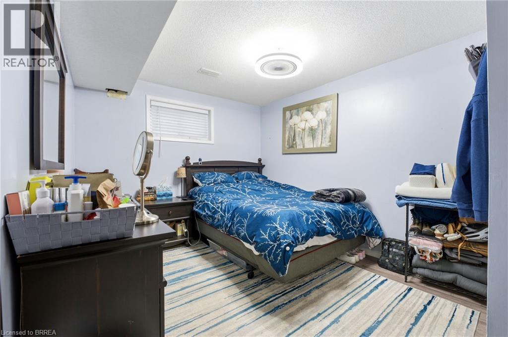 179 Banbury Road, Brantford, Ontario  N3P 1E6 - Photo 7 - 40828120