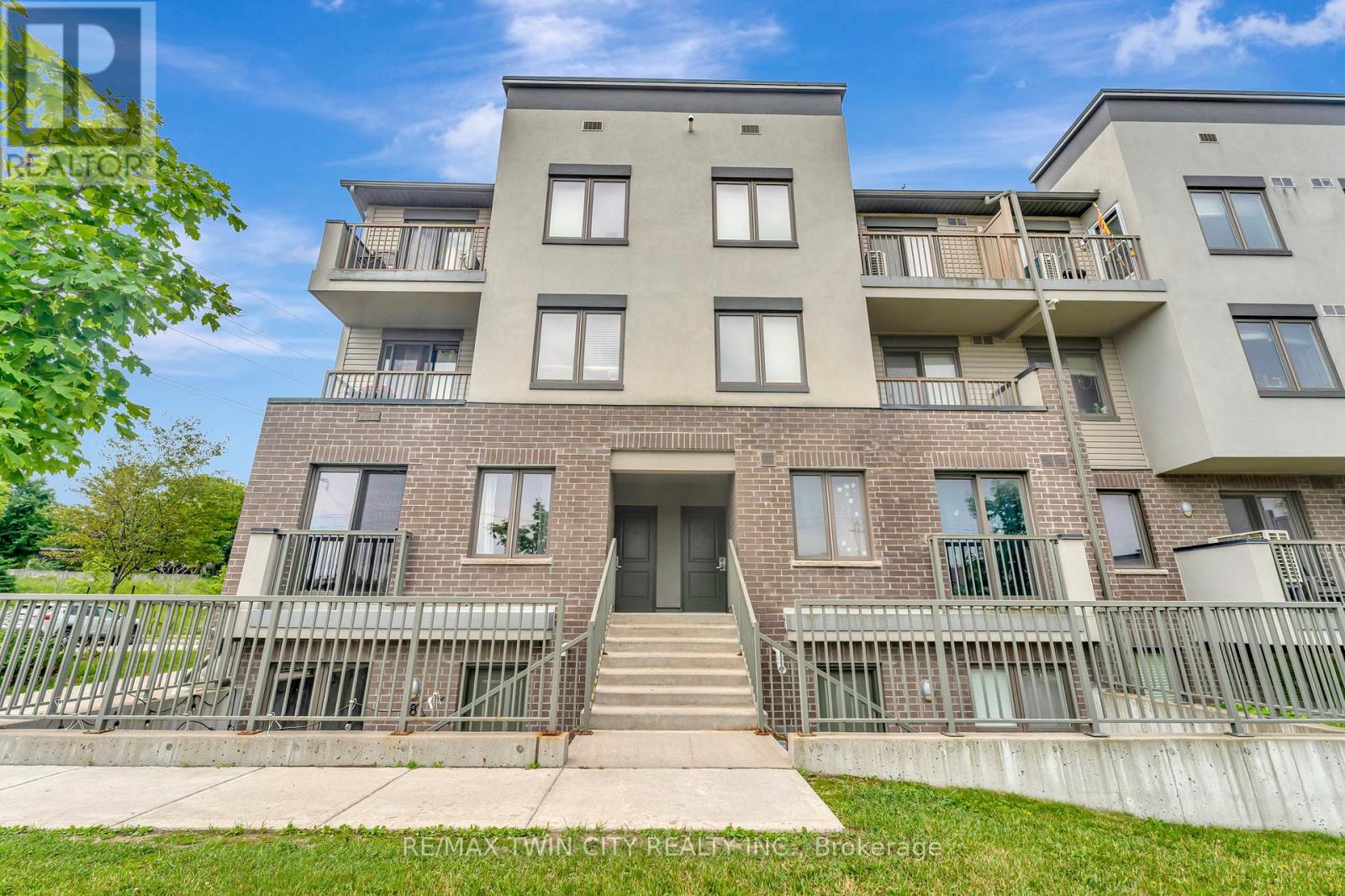 38 - 350 Fisher Mills Road, Cambridge, Ontario  N3C 0G8 - Photo 2 - X13097478