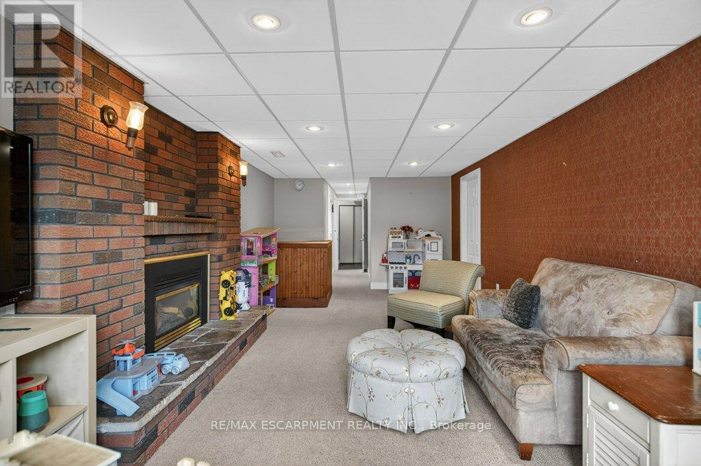 56 Brookstream Court, Hamilton, Ontario  L8K 6J2 - Photo 31 - X13097522