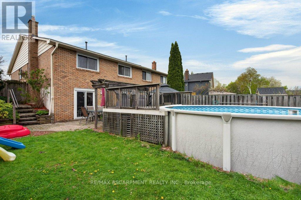 56 Brookstream Court, Hamilton, Ontario  L8K 6J2 - Photo 40 - X13097522
