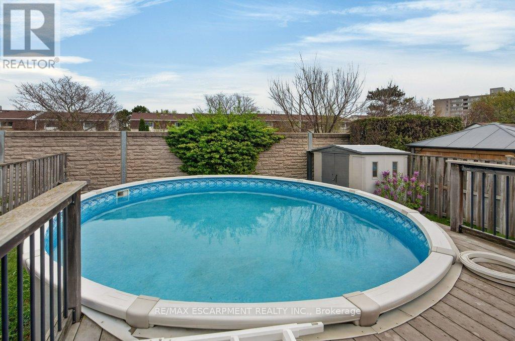 56 Brookstream Court, Hamilton, Ontario  L8K 6J2 - Photo 43 - X13097522