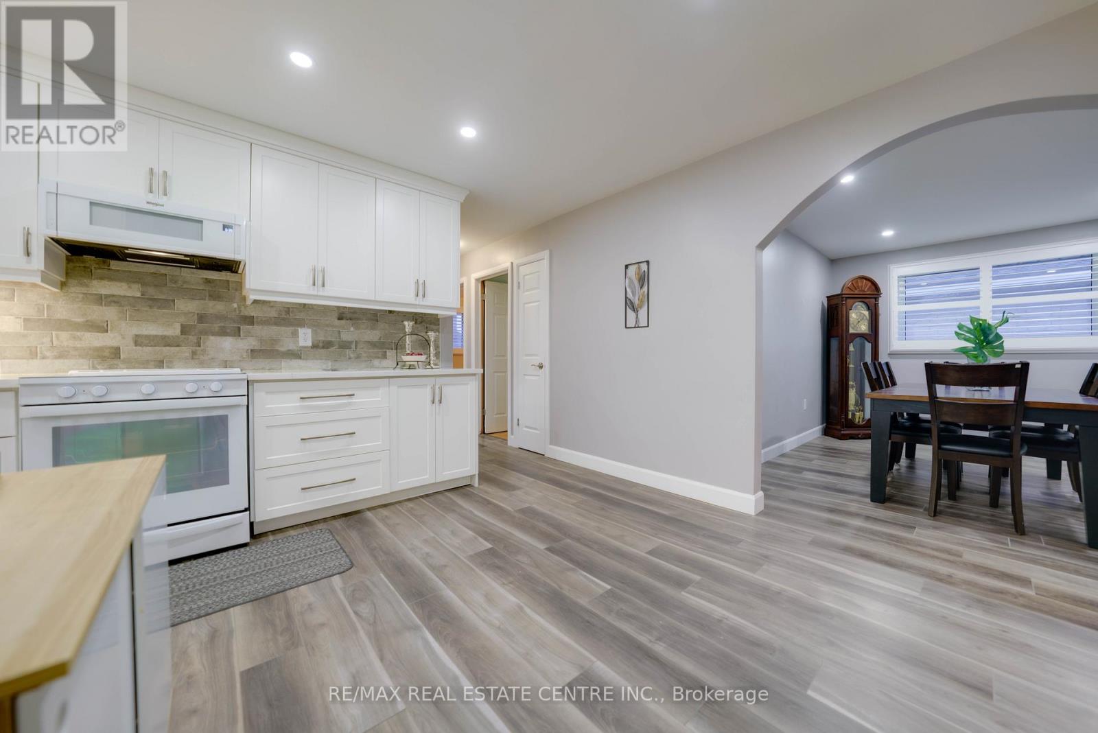 683 Seventh Avenue S, Hamilton, Ontario  L8V 1Z1 - Photo 11 - X13097588