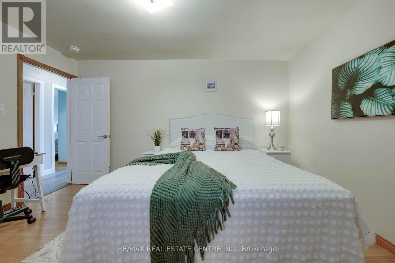 683 Seventh Avenue S, Hamilton, Ontario  L8V 1Z1 - Photo 18 - X13097588