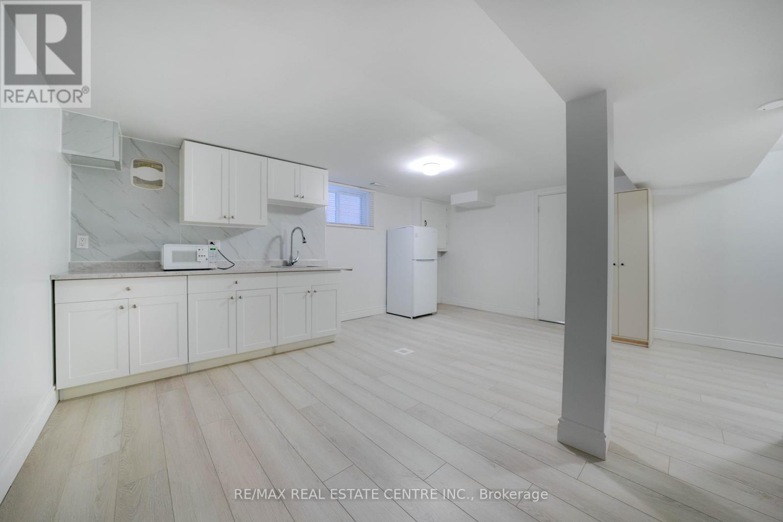 683 Seventh Avenue S, Hamilton, Ontario  L8V 1Z1 - Photo 37 - X13097588