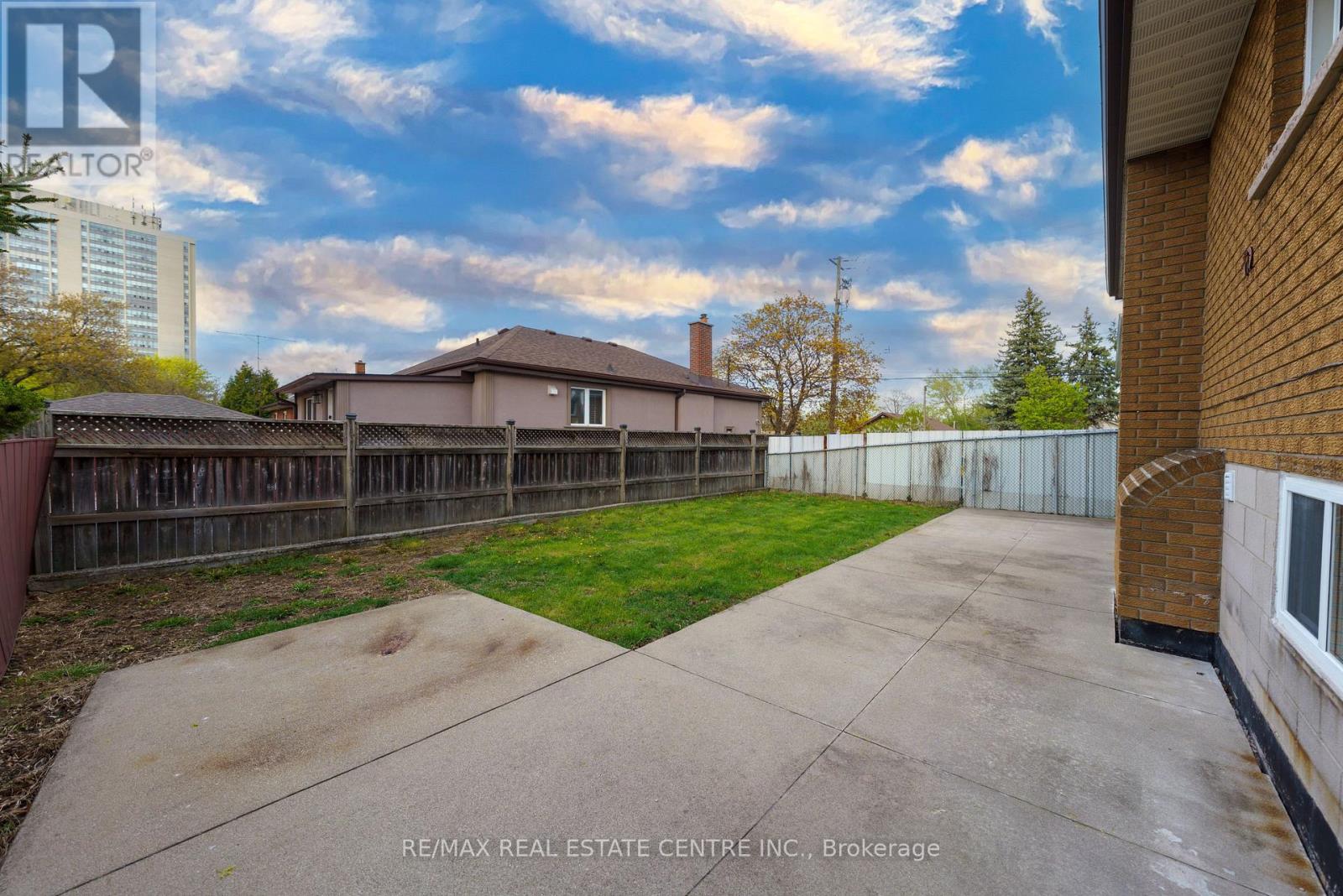 683 Seventh Avenue S, Hamilton, Ontario  L8V 1Z1 - Photo 43 - X13097588