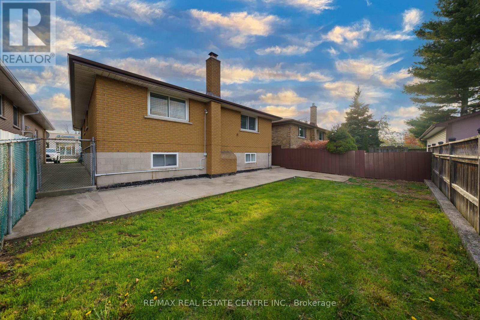 683 Seventh Avenue S, Hamilton, Ontario  L8V 1Z1 - Photo 44 - X13097588