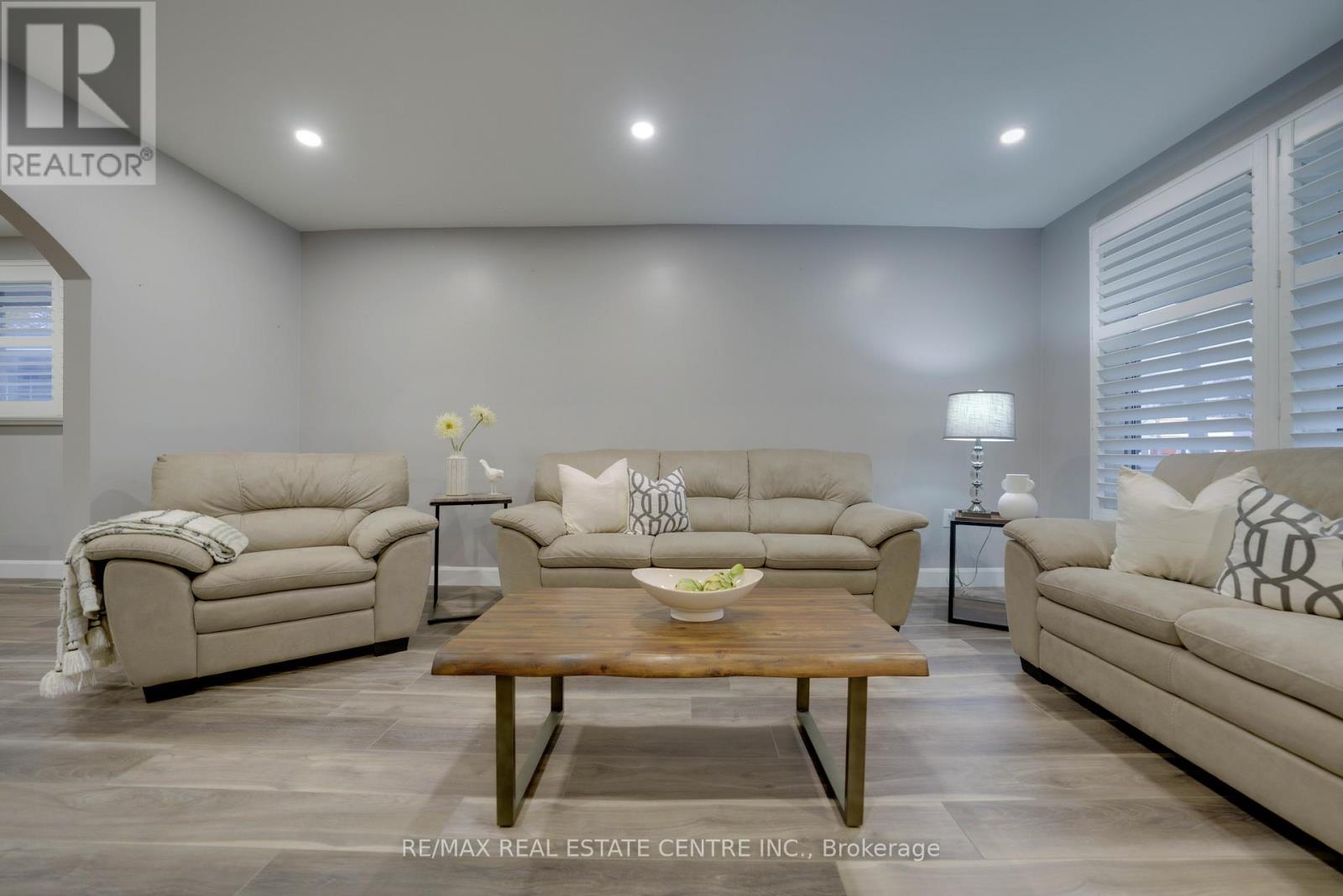 683 Seventh Avenue S, Hamilton, Ontario  L8V 1Z1 - Photo 5 - X13097588