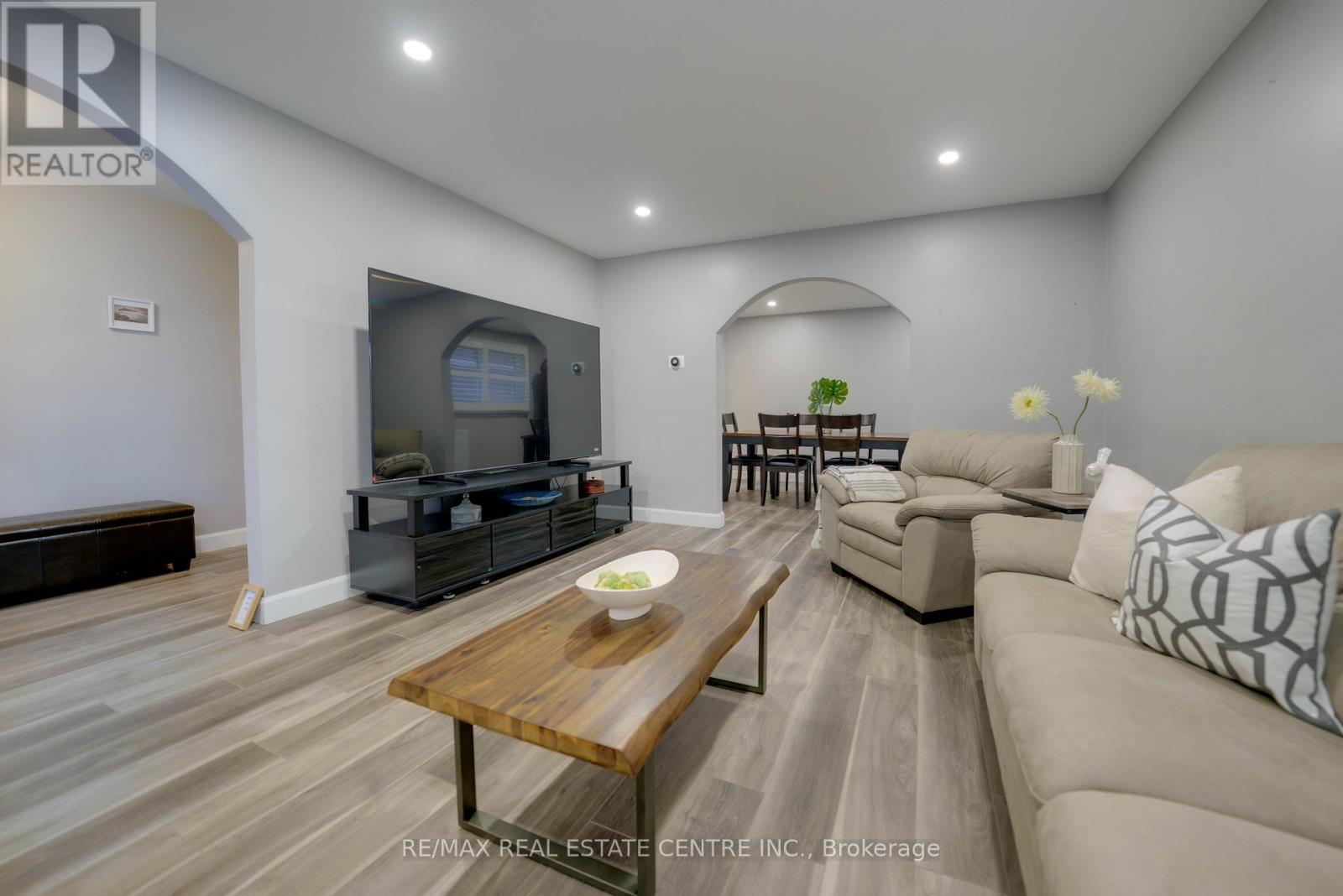 683 Seventh Avenue S, Hamilton, Ontario  L8V 1Z1 - Photo 6 - X13097588