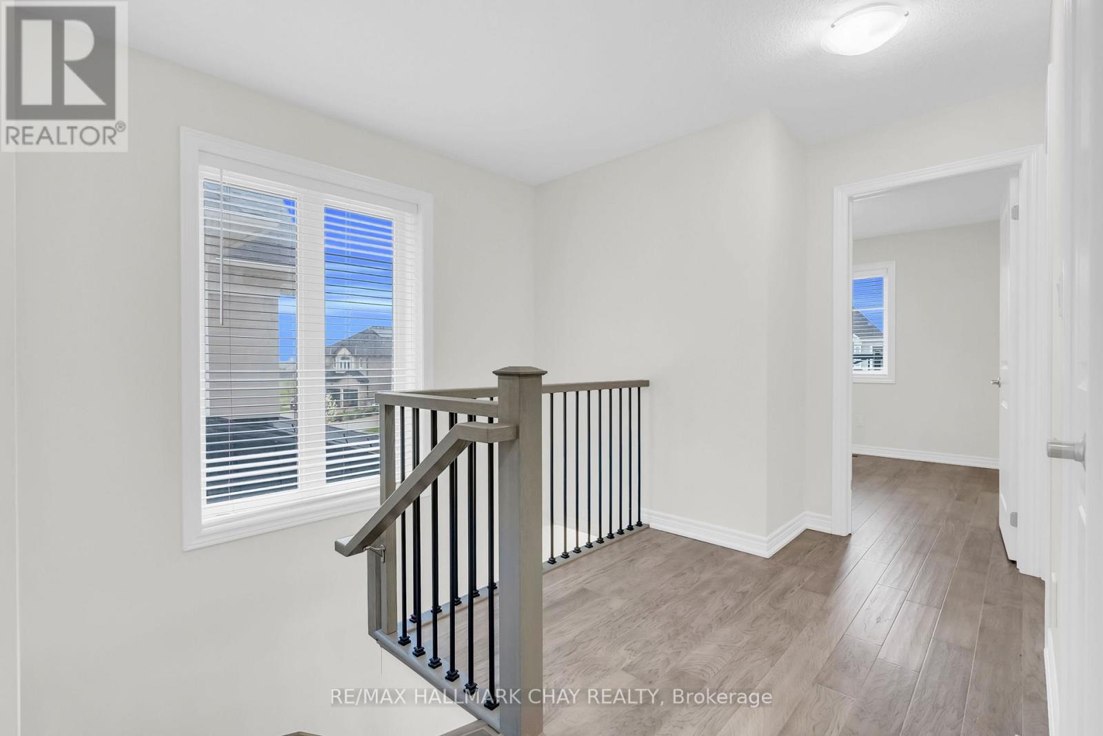 92 Aquasanta Crescent, Hamilton, Ontario  L9B 0J9 - Photo 16 - X13097642