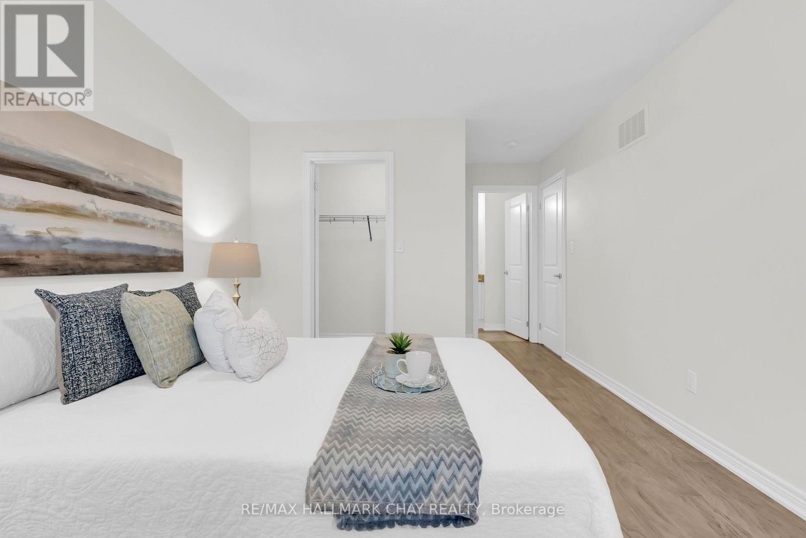 92 Aquasanta Crescent, Hamilton, Ontario  L9B 0J9 - Photo 17 - X13097642