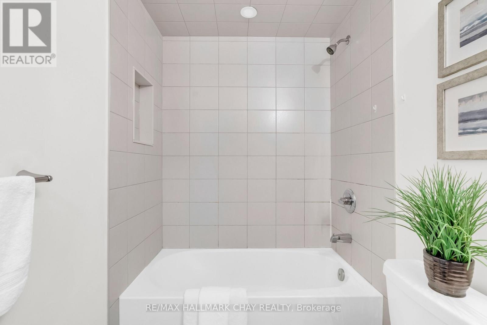 92 Aquasanta Crescent, Hamilton, Ontario  L9B 0J9 - Photo 29 - X13097642