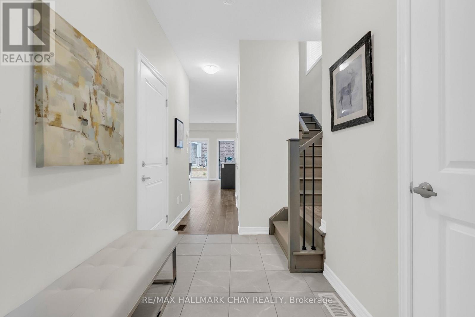 92 Aquasanta Crescent, Hamilton, Ontario  L9B 0J9 - Photo 6 - X13097642
