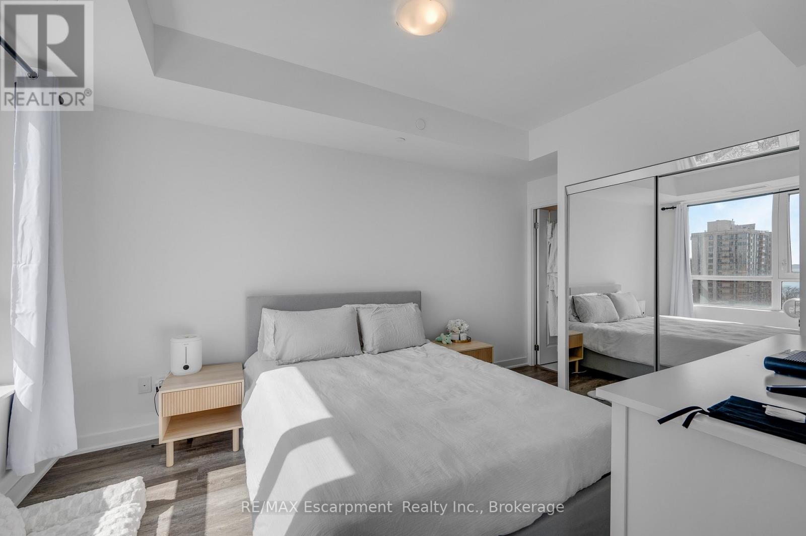 704 - 2007 James Street, Burlington, Ontario  L7R 0G7 - Photo 13 - W13097874