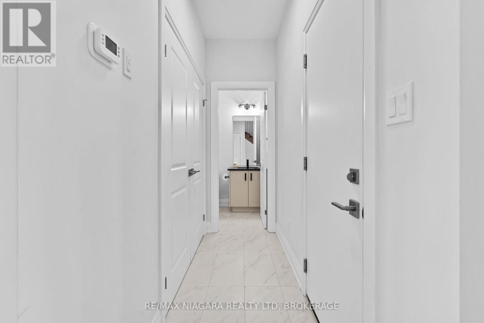 6414 Sunshine Common, Niagara Falls, Ontario  L2G 0E4 - Photo 15 - X13097906