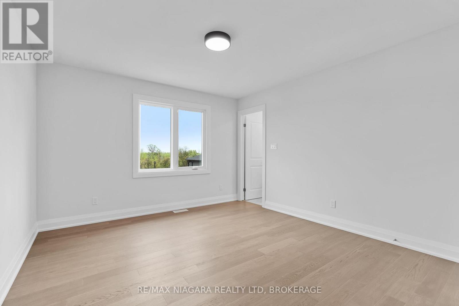 6414 Sunshine Common, Niagara Falls, Ontario  L2G 0E4 - Photo 20 - X13097906