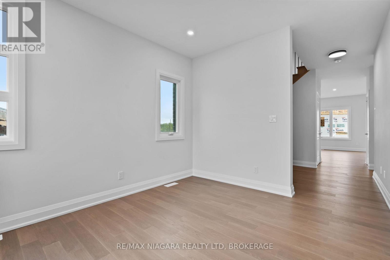 6414 Sunshine Common, Niagara Falls, Ontario  L2G 0E4 - Photo 4 - X13097906