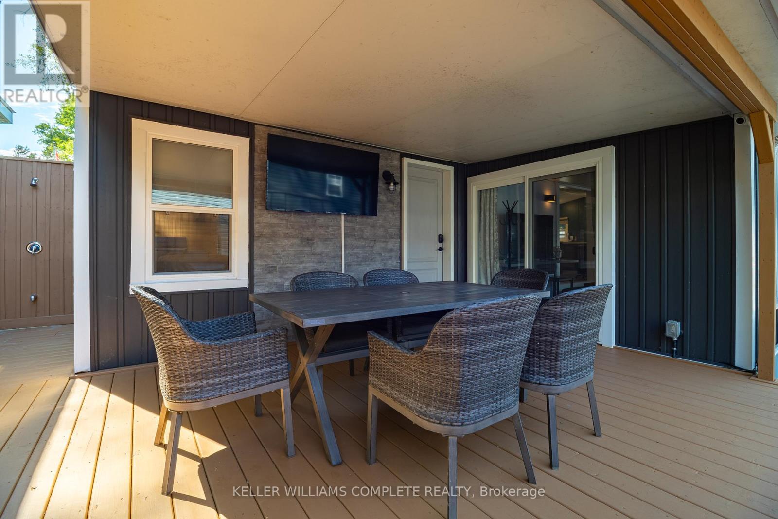 12 Valley Lane, Port Colborne, Ontario  L0S 1R0 - Photo 10 - X13097934