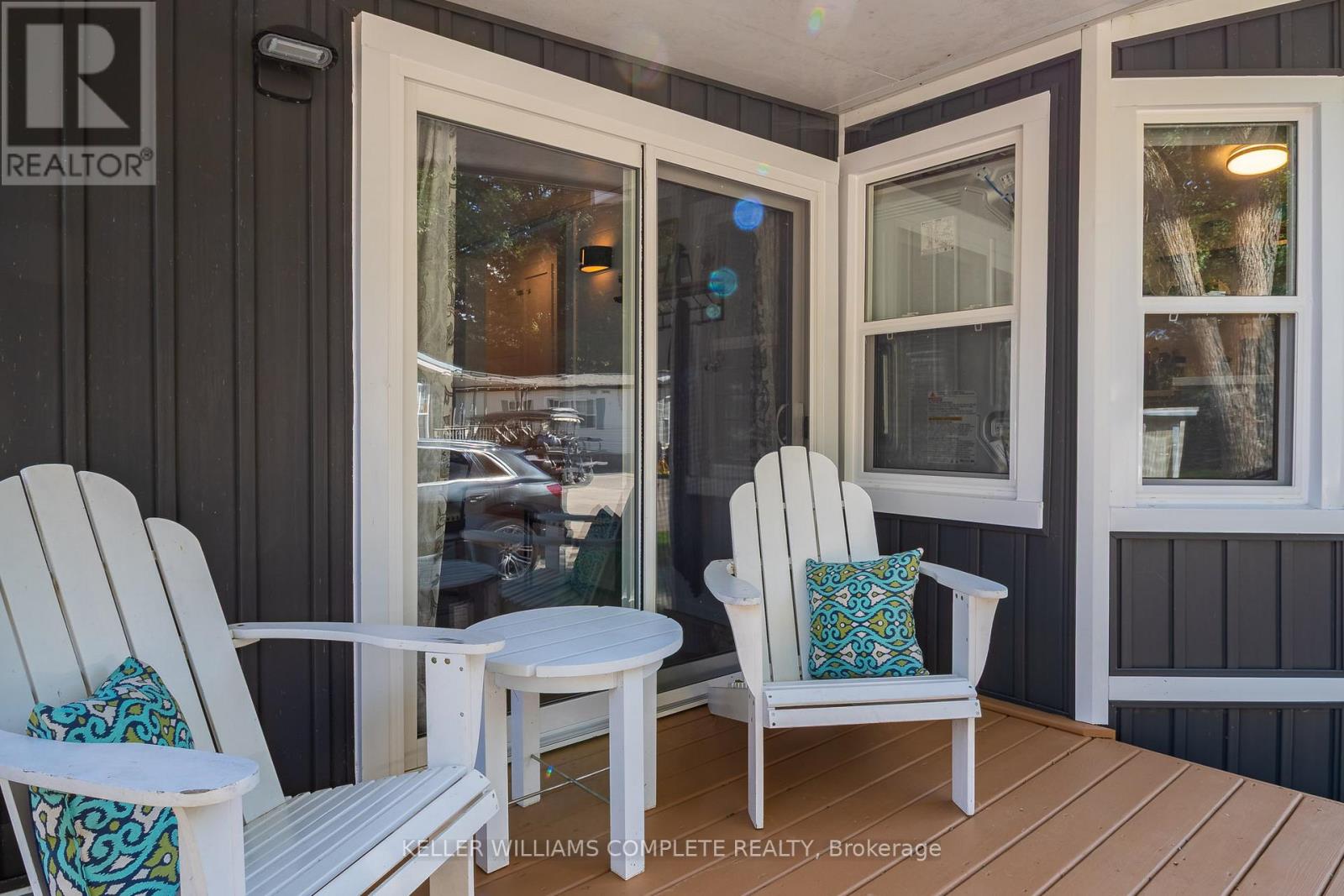 12 Valley Lane, Port Colborne, Ontario  L0S 1R0 - Photo 4 - X13097934