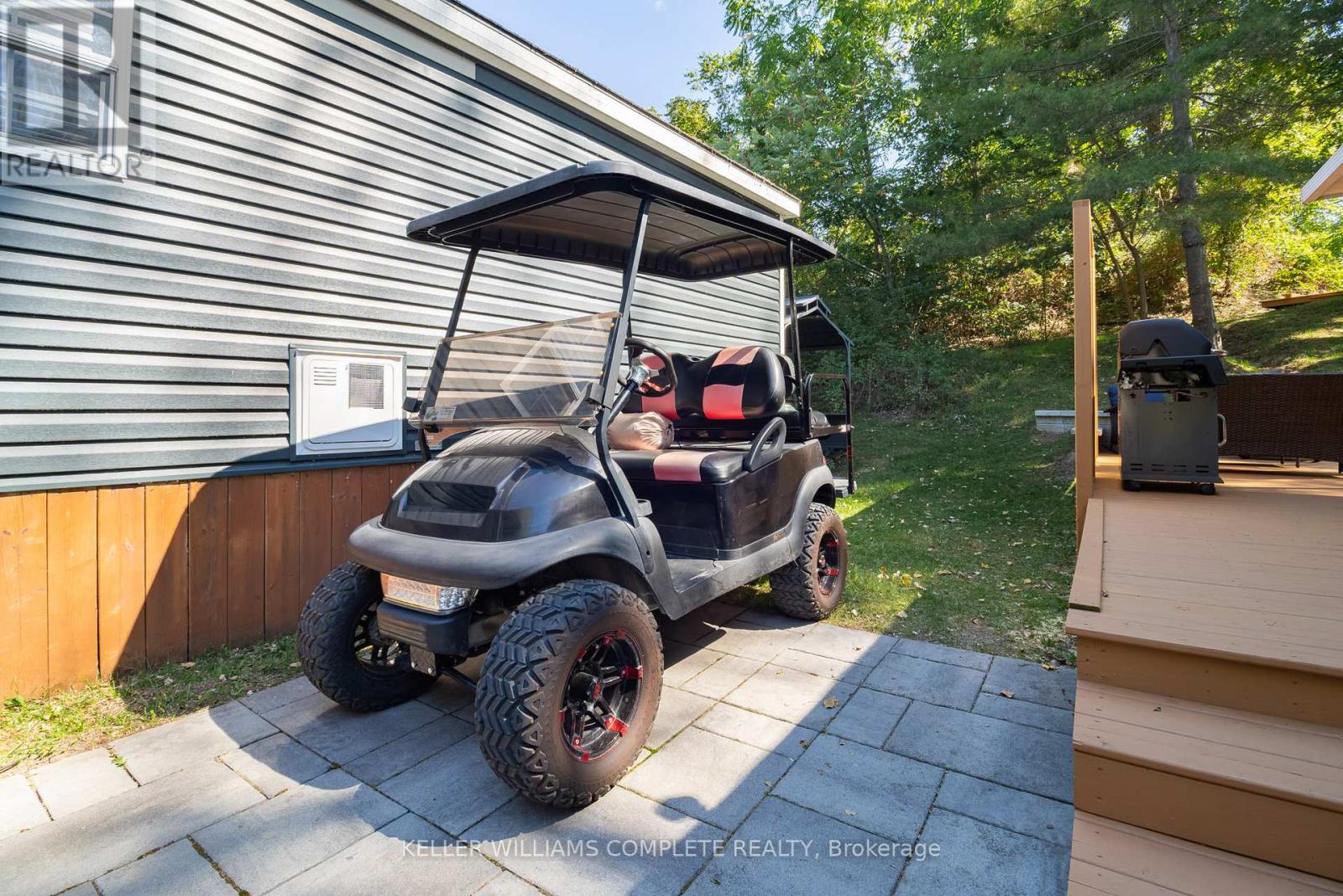 12 Valley Lane, Port Colborne, Ontario  L0S 1R0 - Photo 5 - X13097934