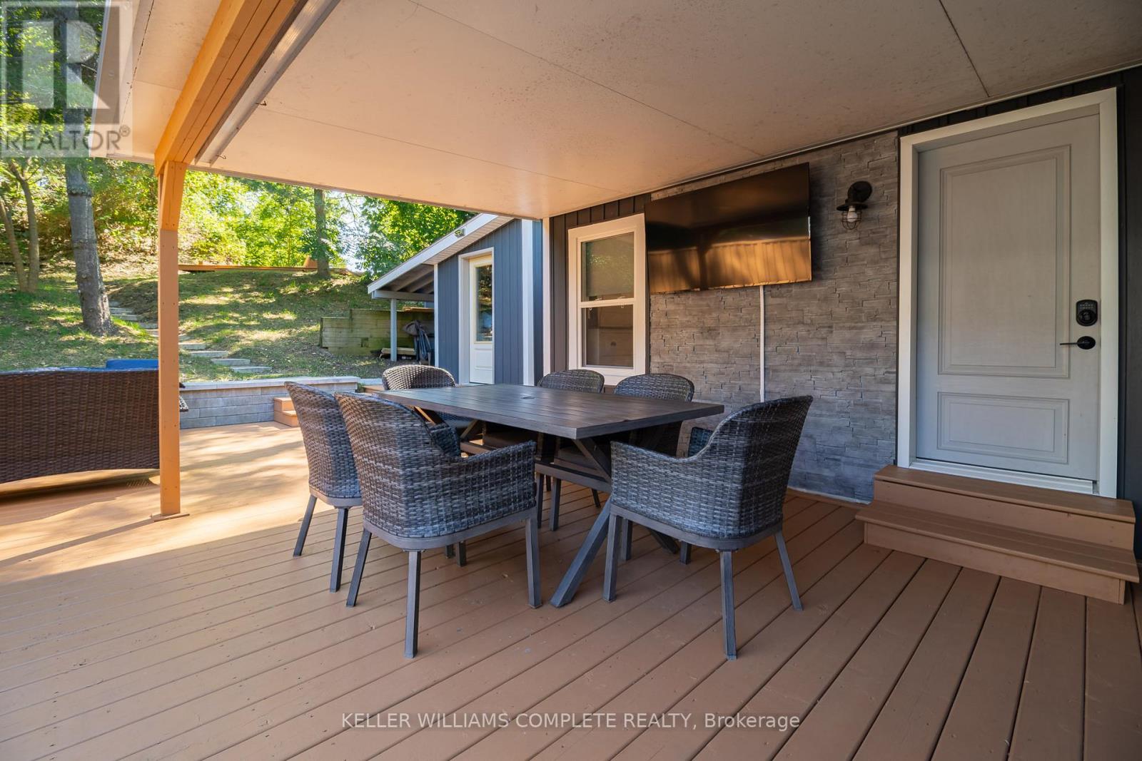 12 Valley Lane, Port Colborne, Ontario  L0S 1R0 - Photo 6 - X13097934