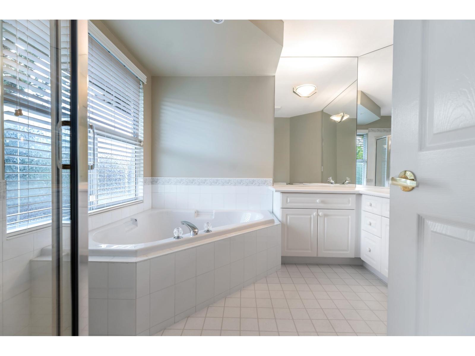 55 15860 82 Avenue, Surrey, British Columbia  V4N 0S8 - Photo 6 - R3120856