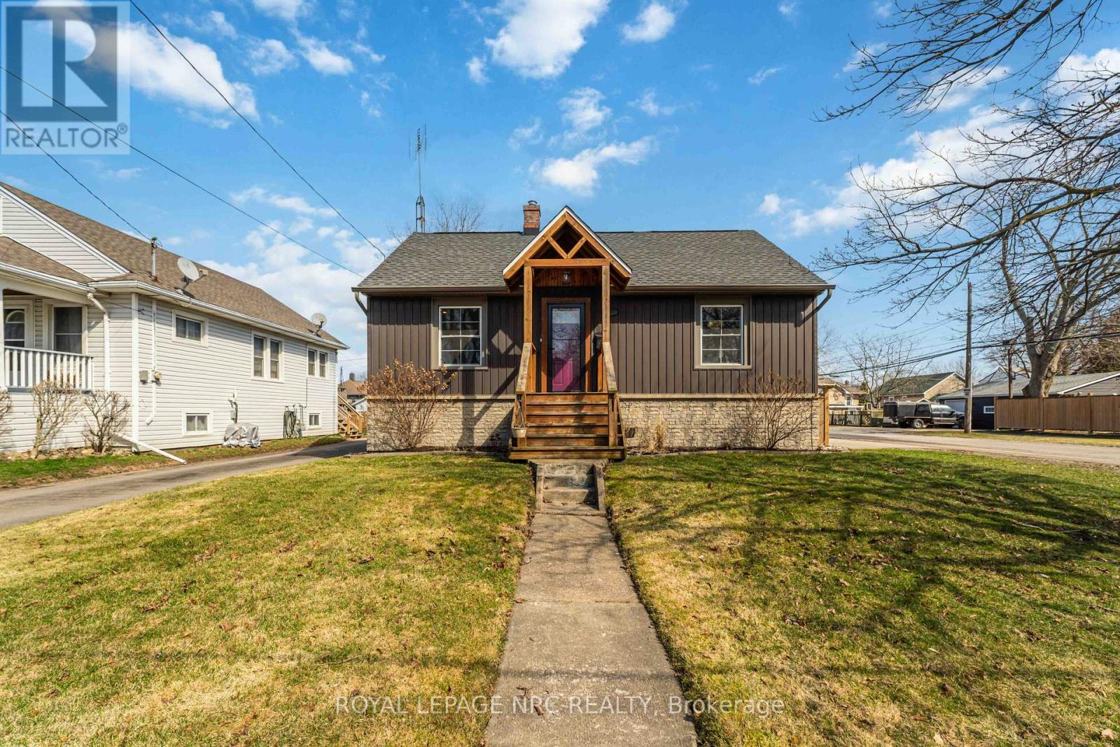 103 CLARE AVENUE, Port Colborne, Ontario