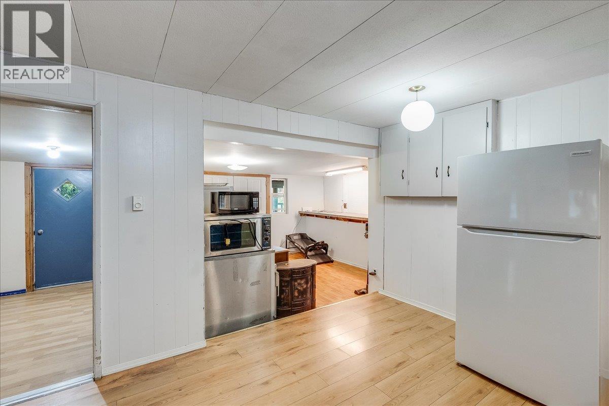 8749 6 Highway, Silverton, British Columbia  V0G 2B0 - Photo 6 - 10386137