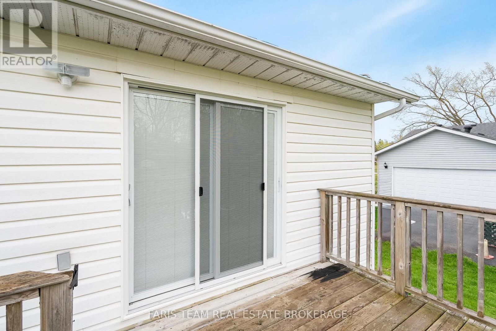 10 Surrey Lane, Clearview, Ontario  L0M 1N0 - Photo 33 - S12869712