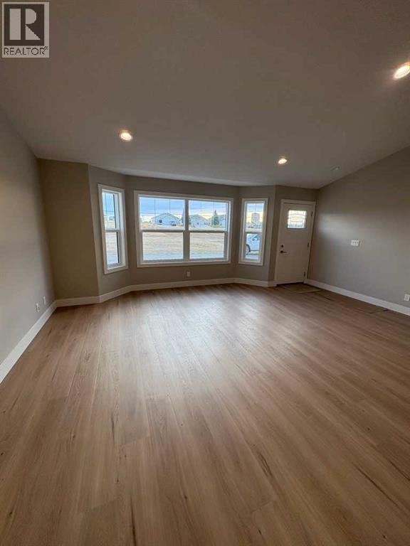 419 Meadowlark Way, Vulcan, Alberta  T0L 2B0 - Photo 9 - A2228029