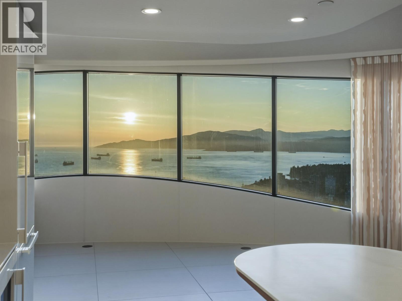 5103 1033 Nelson Street, Vancouver, British Columbia  V6E 0E5 - Photo 25 - R3120853
