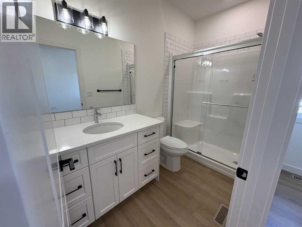 425 Meadowlark Way, Vulcan, Alberta  T0L 2B0 - Photo 11 - A2256909